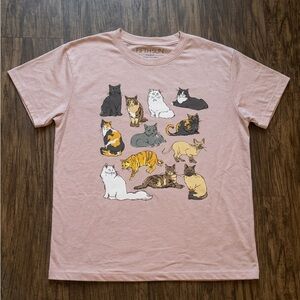 Vintage-Vibe "Cat Collector" Graphic Tee in Dusty Rose